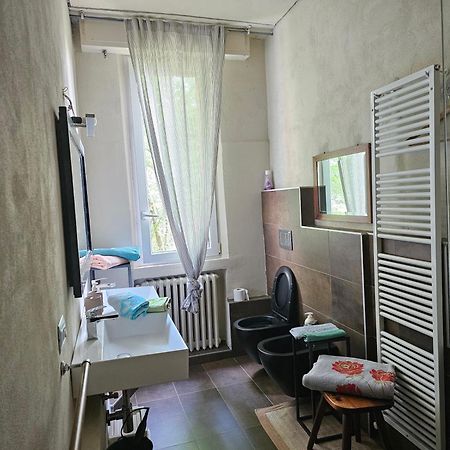 Casa Vincenzo 130 Mq Con Portico Ed Ingresso Esclusivo Dal Giardino Villa Felino Eksteriør billede