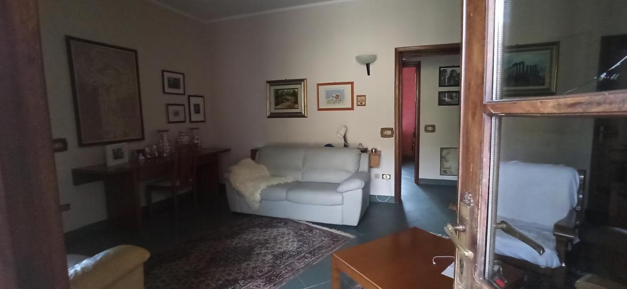 Casa Vincenzo 130 Mq Con Portico Ed Ingresso Esclusivo Dal Giardino Villa Felino Eksteriør billede
