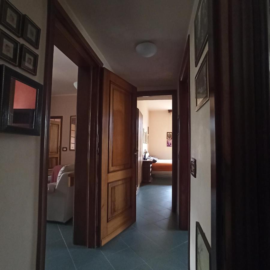 Casa Vincenzo 130 Mq Con Portico Ed Ingresso Esclusivo Dal Giardino Villa Felino Eksteriør billede